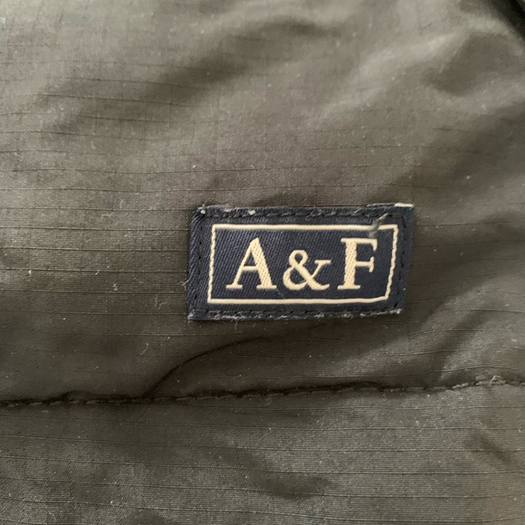 ABERCROMBIE & FITCH MENS PUFFER COAT SIZE SMALL - Picture 13 of 13